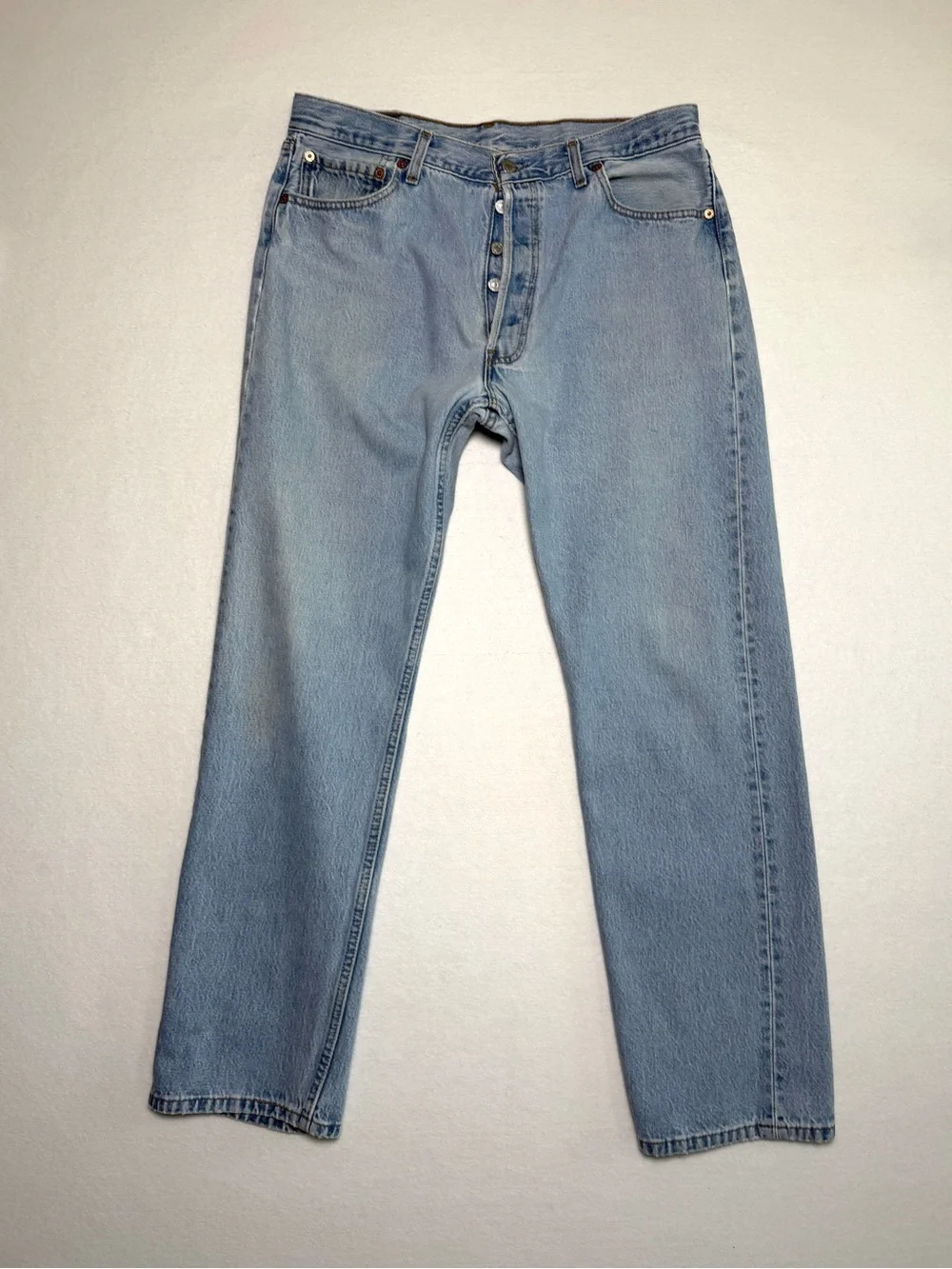 1999 Levi's 501 Straight Button Fly Med Wash Actual Size 34 X 29 READ DESCRIP